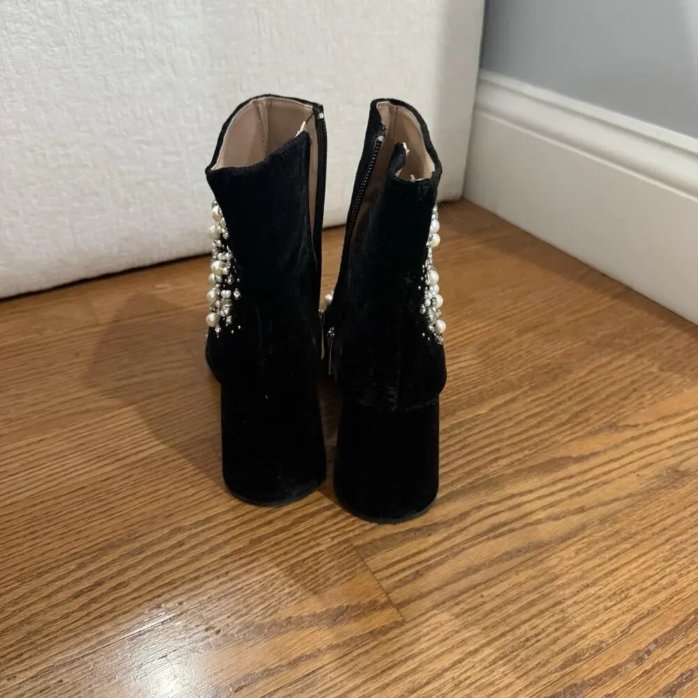 Zara Velvet Embellished Pearl Rhinestone Quiet Luxury Zip Up Ankle Bootie EU 38
